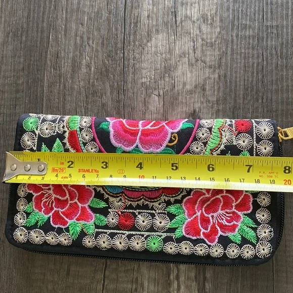 MEXICAN Floral embroidered woman’s wallet - Picture 9 of 9